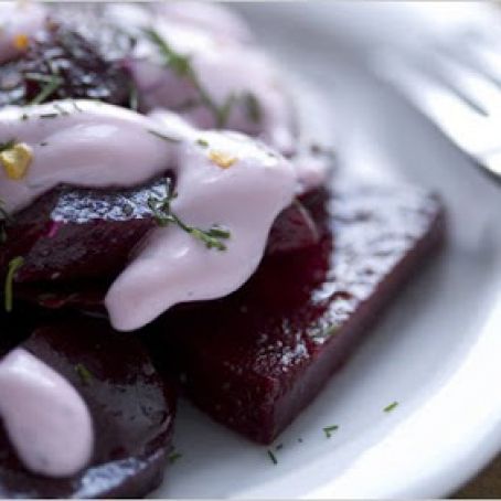 MEDITERRANEAN BEET & YOGURT SALAD